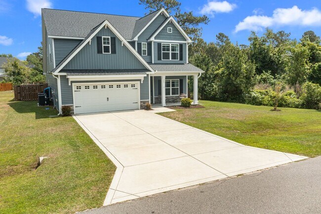 Foto del edificio - 4 Bedroom Home in Sneads Ferry