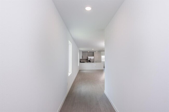 Foto del edificio - 640 Magnolia Creek Dr