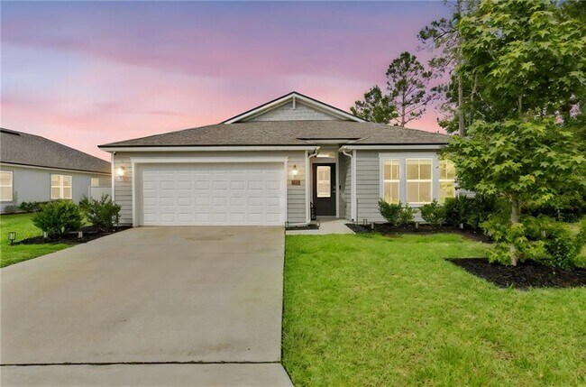 Building Photo - 300 Chinquapin Dr