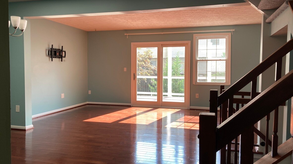 309 Fleece Flower Dr, Gaithersburg, MD 20878 Townhouse for Rent in