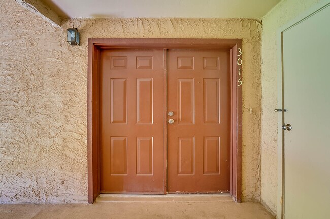 Foto del edificio - 18811 N 19th Ave