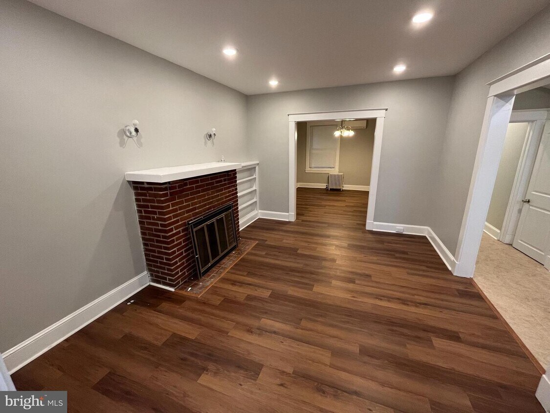 Primary Photo - 608 Radnor Ave
