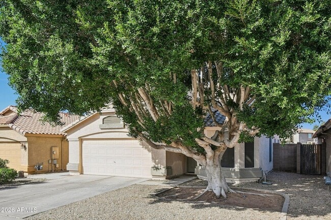 Building Photo - 1240 E Sierra Madre Ave