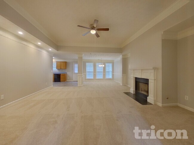 Foto del edificio - 220 Arbor Creek Dr