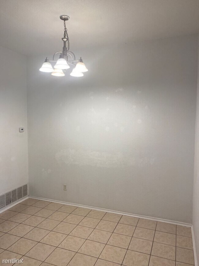 Foto del edificio - 3 br, 2 bath Duplex - 4410 July Dr 4410 Ju...