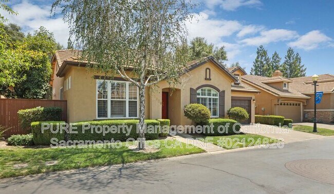 Foto del edificio - 12020 Gold Pointe Ln