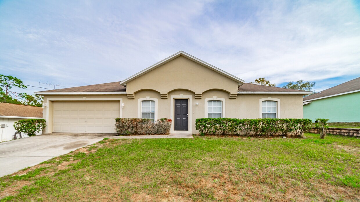 Foto principal - 5396 Berrien Ave