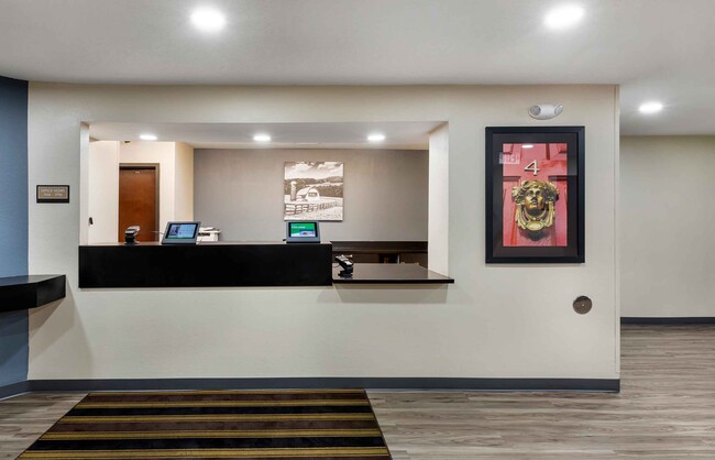 Lobby and Guest Check-in - Furnished Studio - Waukesha