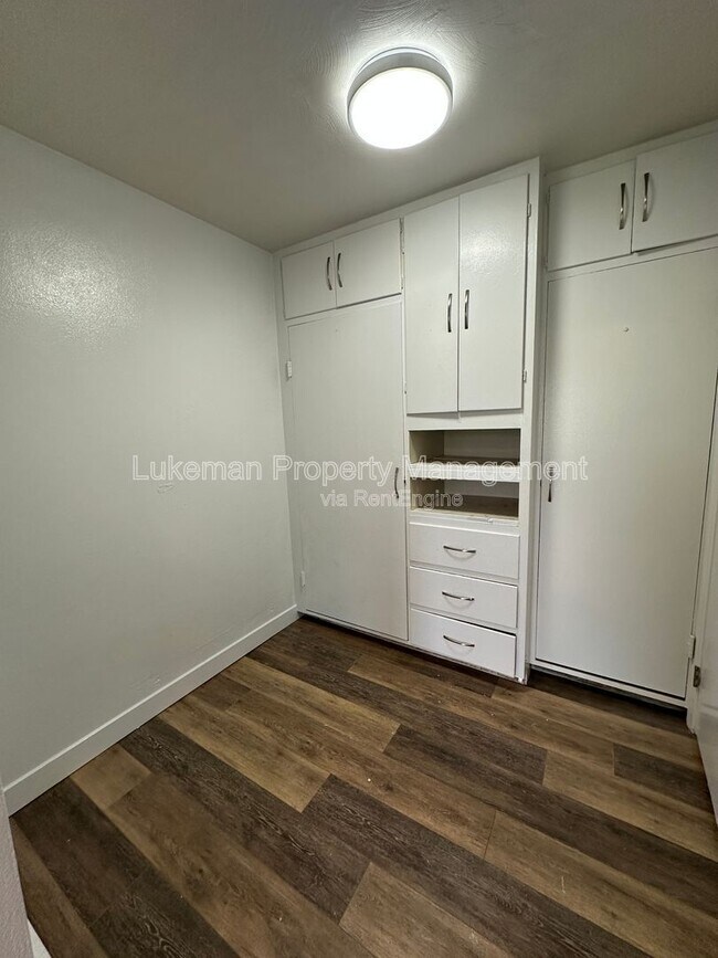 Foto del edificio - 2839 Gull Rd