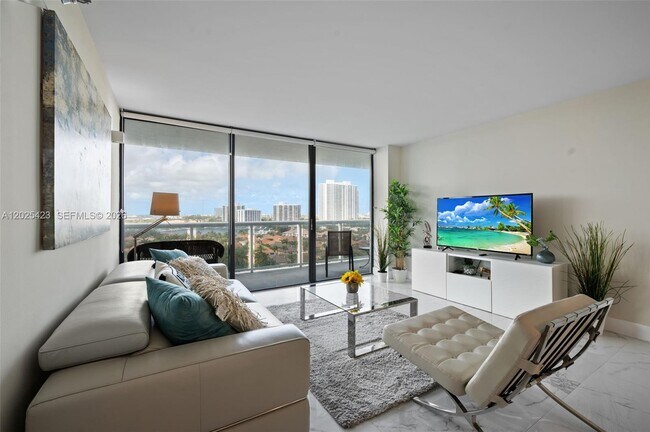 Foto del edificio - 20505 E Country Club Dr