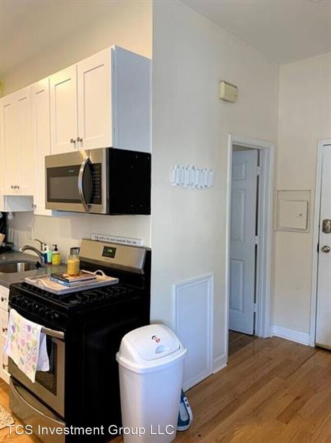 Building Photo - 1 br, 1 bath House - 2001 Fairmount Ave - B