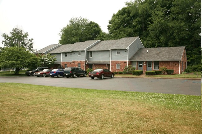 Building Photo - Brandy Spring Apartments