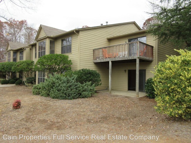 2 br, 2 bath House 2235 Old Hamilton Place House for