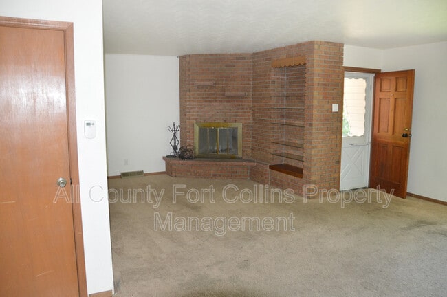 Building Photo - 1208 Baker St