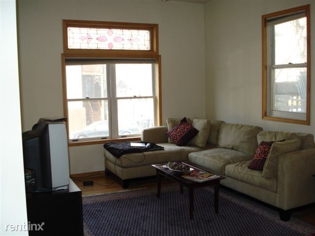 Foto del edificio - 3125 N Paulina St