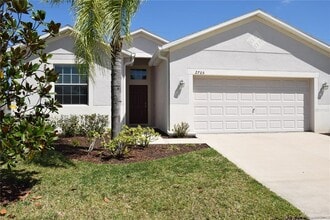 Building Photo - 2705 Carrickton Cir