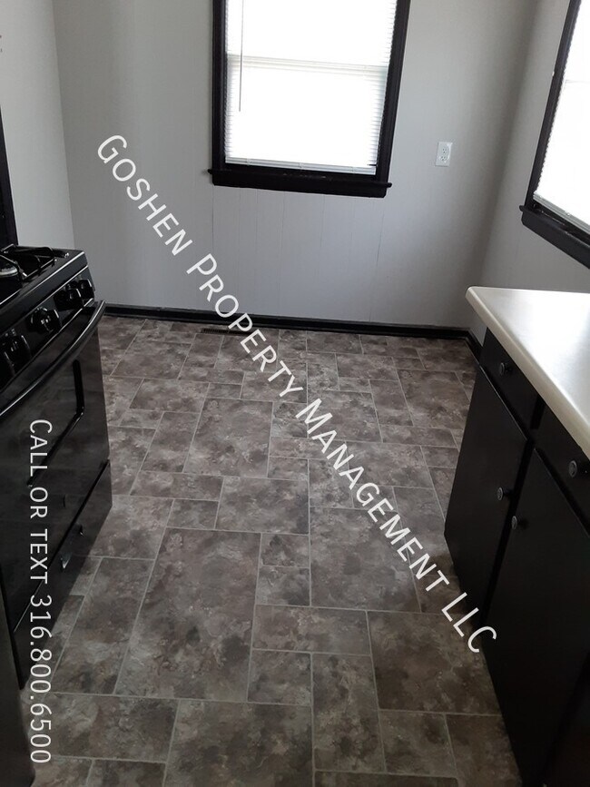 Foto del edificio - 1652 S Ellis St