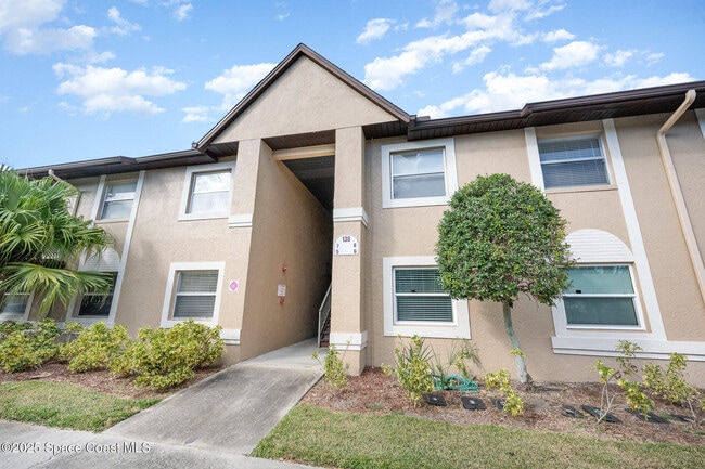 Building Photo - 130 Summer Pl