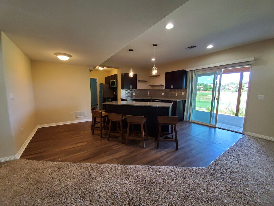 8425 Green Island Cir Unit 2, Lone Tree, CO 80124 Apartments in Lone