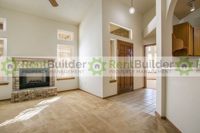 Foto del edificio - CALL US TODAY AT (505) 808-6467 TO SCHEDUL...