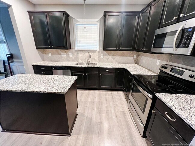 Foto del edificio - 309 Magwood Dr