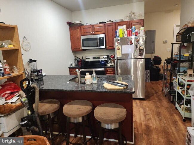 Foto del edificio - 1624 Fontain St