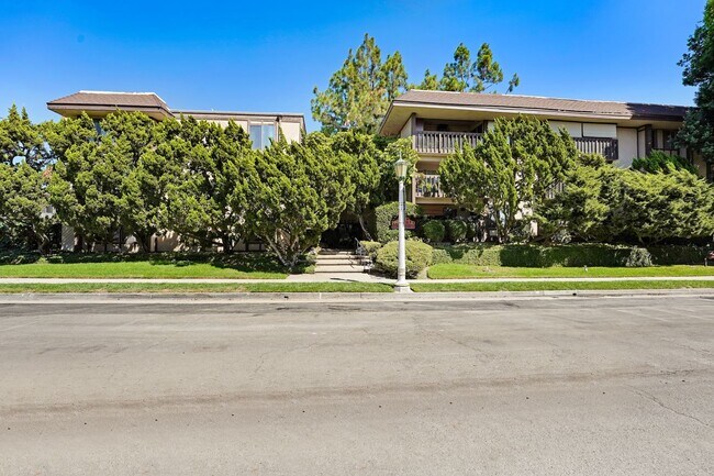 Foto del edificio - Parkwood Condo for Lease in Pasadena