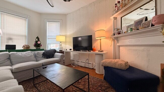 Building Photo - 26 Darling St