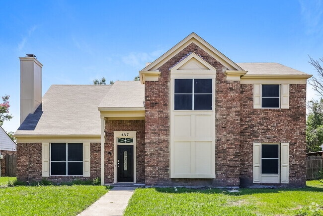 Building Photo - 4117 Mediterranean Dr