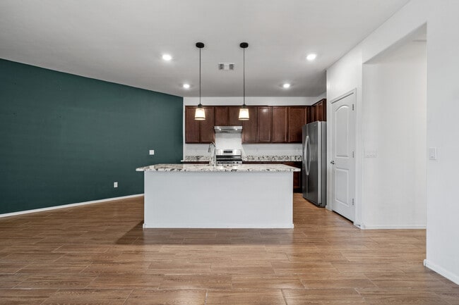 Building Photo - 12366 N Cervelli Ave