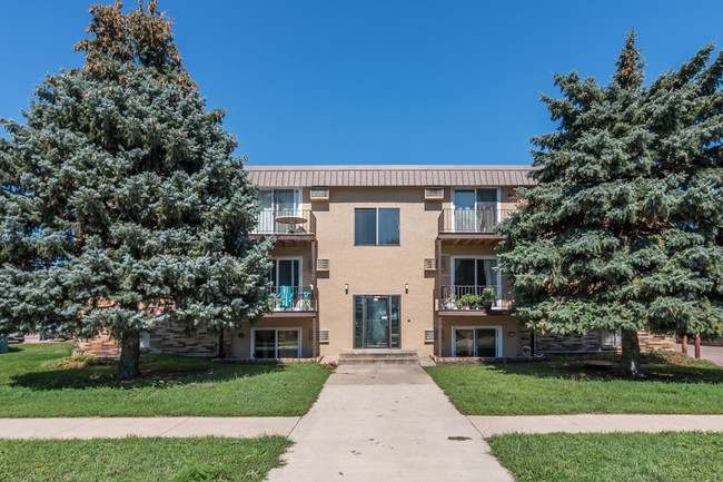 Building Photo - Arnold's Park Apartments