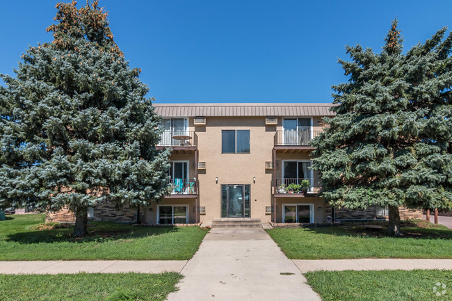 Building Photo - Arnold's Park Apartments