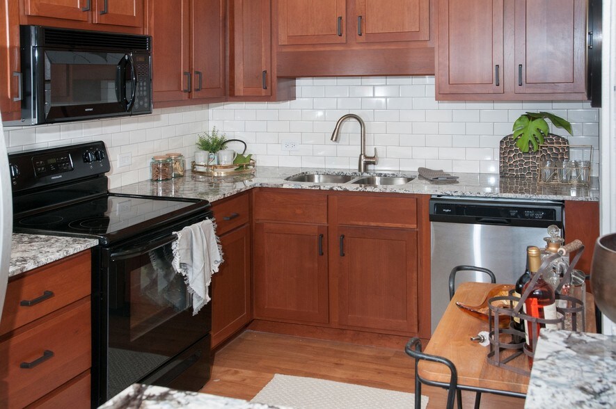 Calhoun Towers Rentals Minneapolis, MN