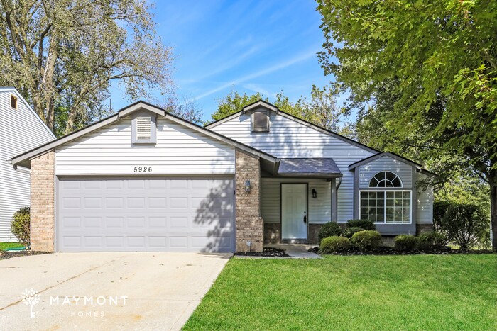 Foto principal - 5926 Buck Rill Dr