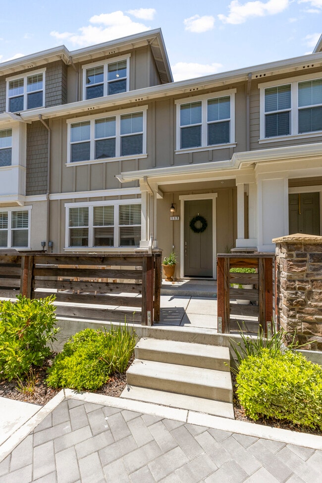 Building Photo - 117 Wallace Cir