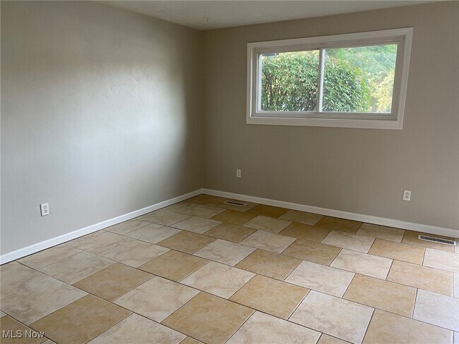 Foto del edificio - 2581 Shakespeare Ln