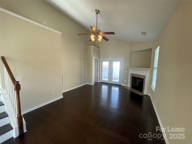 Building Photo - 221 Spring Gardens Drive