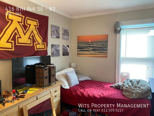 Building Photo - Charming 6-Bedroom Student Home for Rent: ...