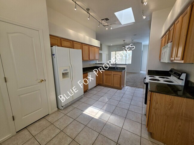 Foto del edificio - 13088 N Pier Mountain Rd