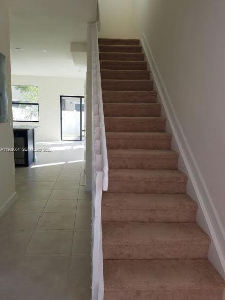 Building Photo - 9205 W 33rd Way