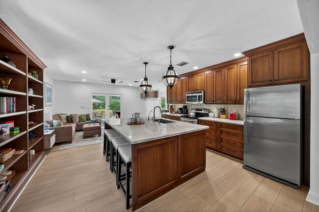 Foto del edificio - 510 NE 8th Ave