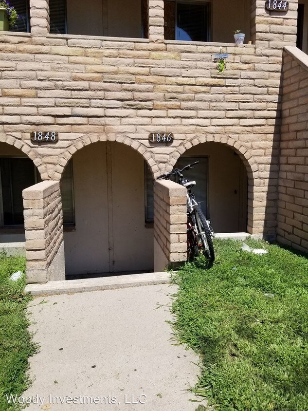 Foto principal - 1800 30th St