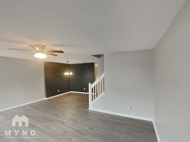 Foto del edificio - 12640 Tucker Crossing Ln