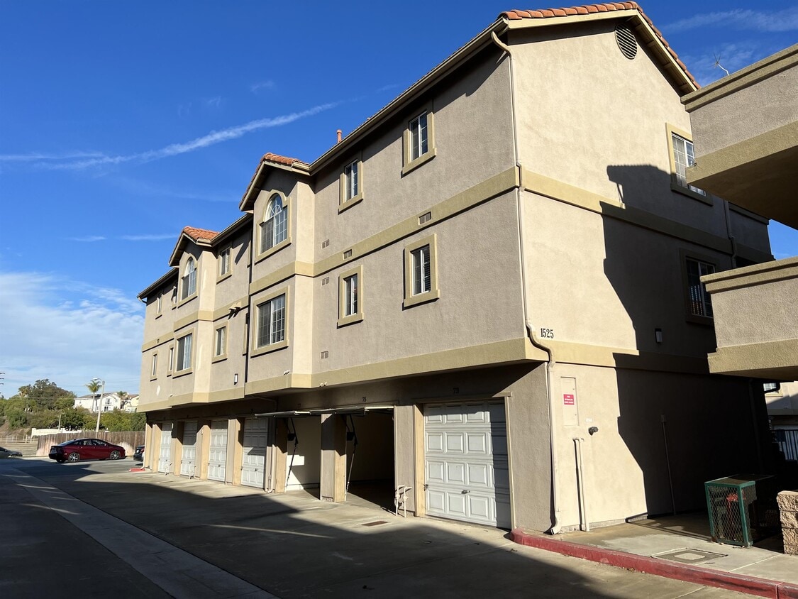Photo - 1525 Spruce St (Placentia, CA)