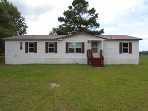 Building Photo - 70 Ginger Ct