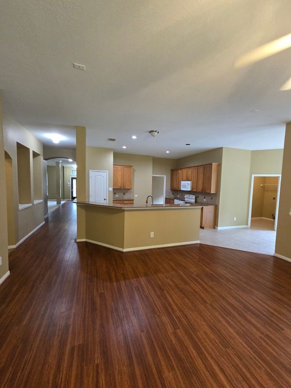 Foto del edificio - 18330 Wild Lilac Trail