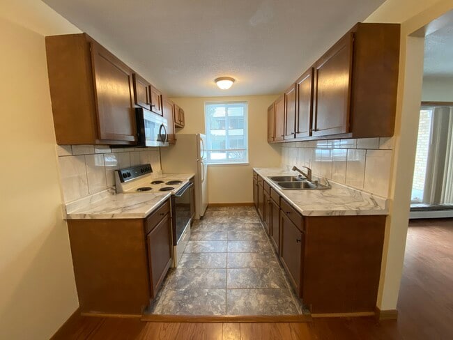 Building Photo - 521 19th St NW