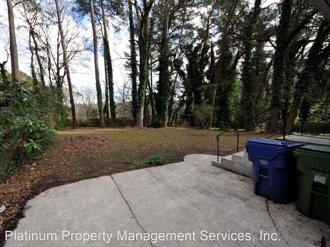 Building Photo - 3 br, 1 bath House - 2300 Polar Rock Ave Sw