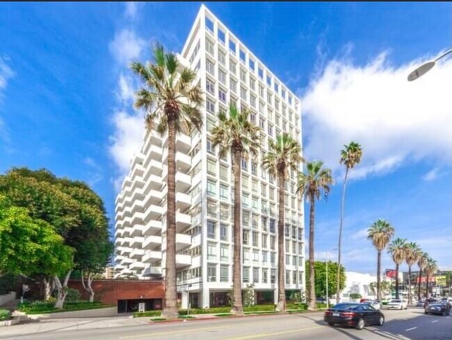 Foto del edificio - 7135 Hollywood Blvd