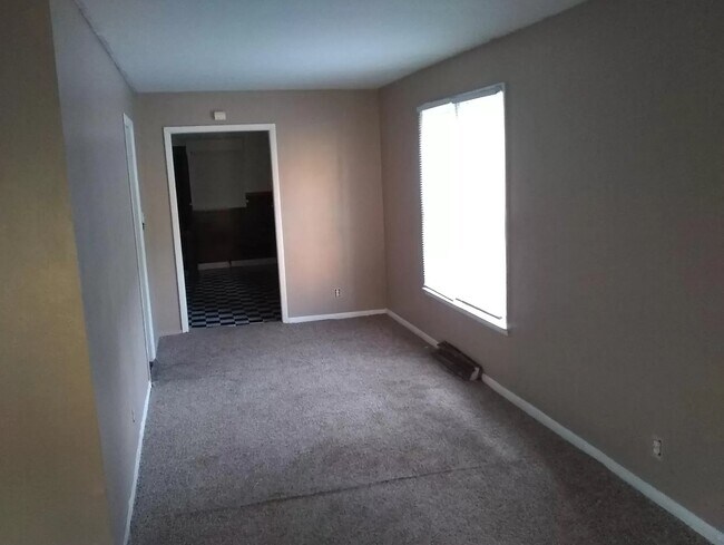 Foto del edificio - 1513 S Livingston St